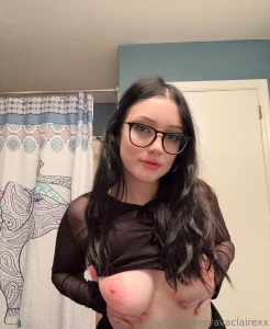 Awake at 5 am because my sleep schedule is not the vibe but bare with