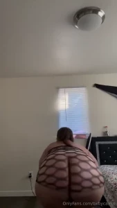 Wanna watch the whole video of my playing with my toys and shaking my