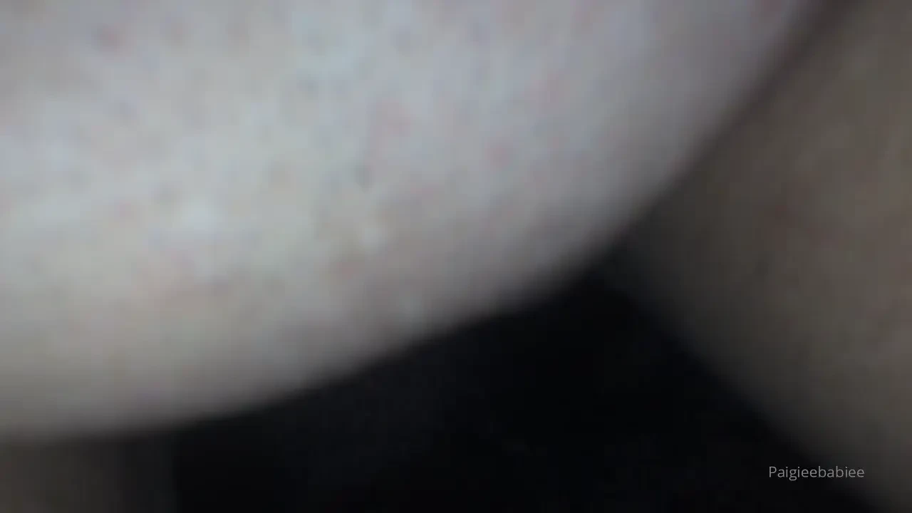 Check your dms for the full vid only 4 99 to unlock come here me moan 