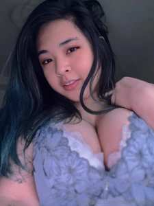 It s so cold in tokyo guess i ll take off this dress leave a tip by