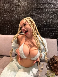 I need something in between these