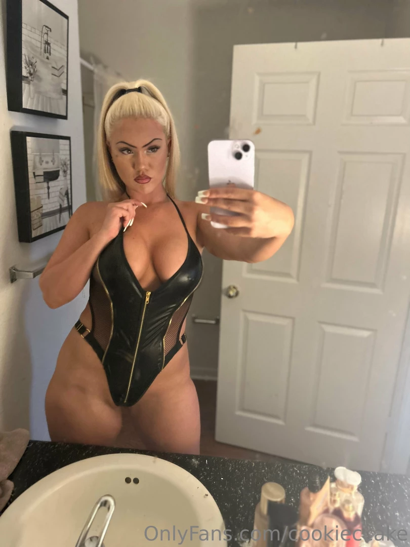 I never wear black you like it part 1 