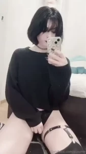 That one dum girl