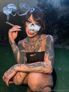 Obsession looks good on you especially when it s all for me