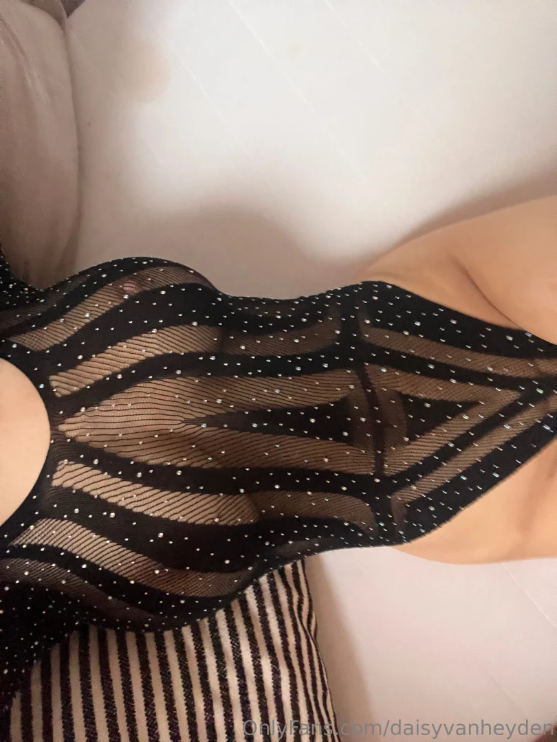 My new body from nikolausi 