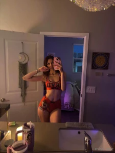 Keep scrolling or keep fantasizing