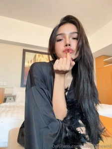 Should i scoot over or spread wider