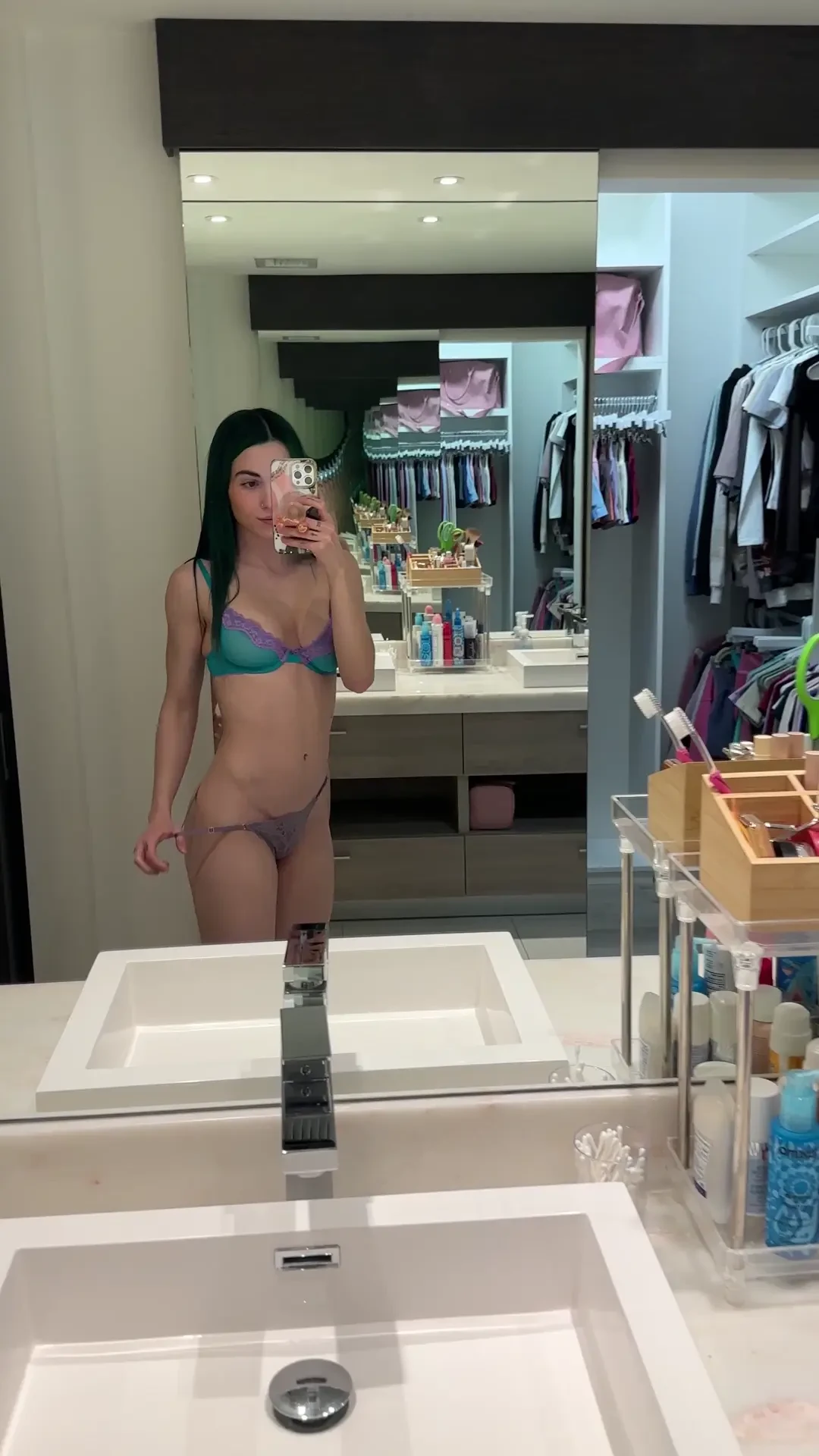 Should i let it snap or slide 