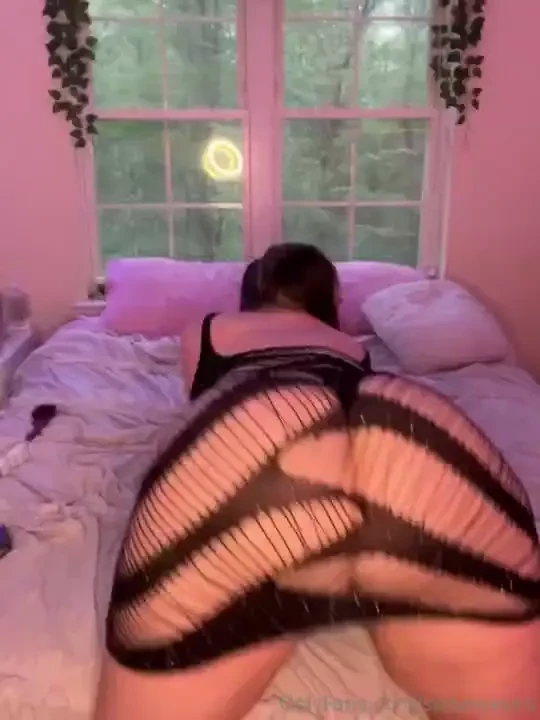 I hope these pics make you as horny as i felt taking them 