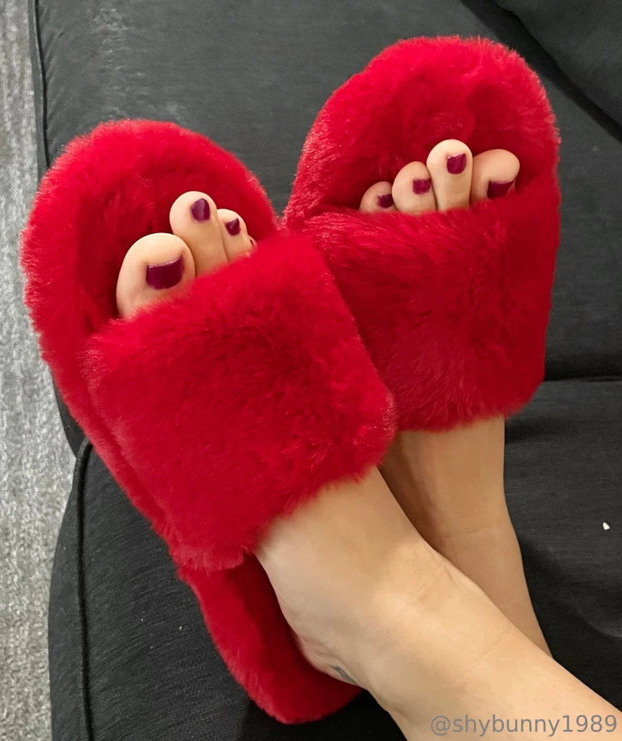 Whenever i wear slippers i feel like i deserve to be pampered part 3 