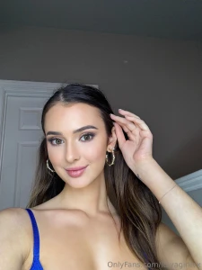 Think i m cute double-tap part 1