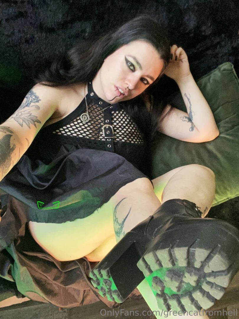 Commente si t as un kink des chaussures lt 3 part 3 