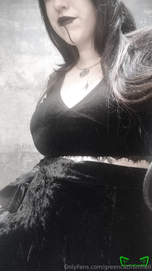 Demain je te montre aussi combien j aime en avoir plein la bouche 