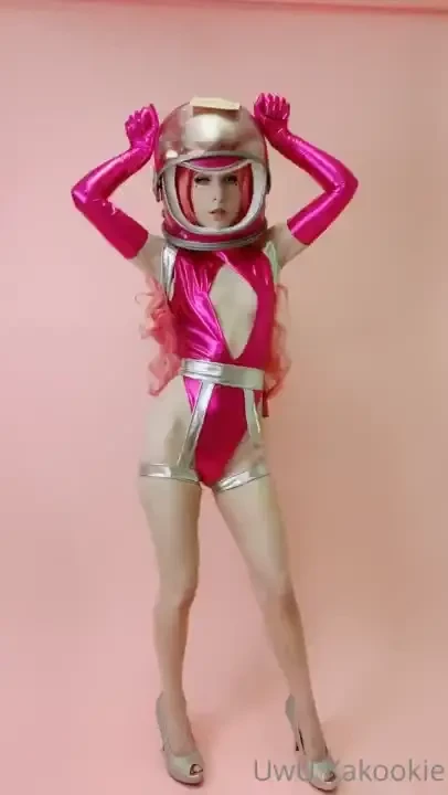 A full look of this sexy af outfit 