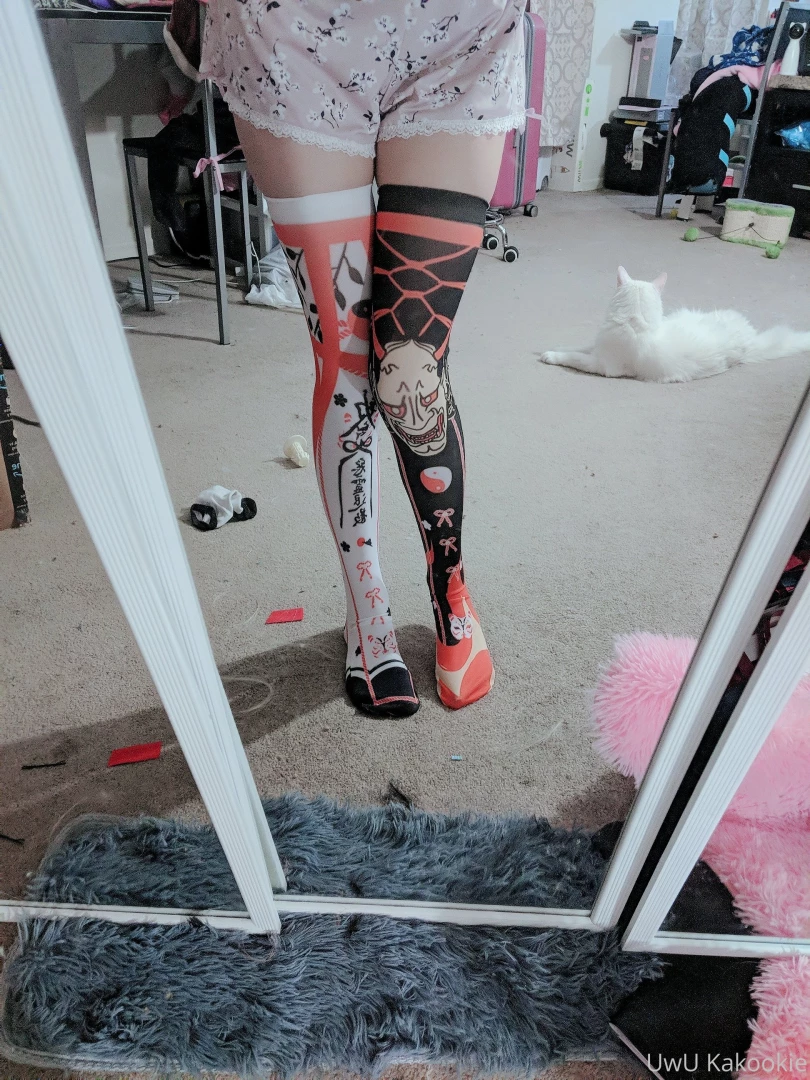 I got more socks in the mail today part 3 