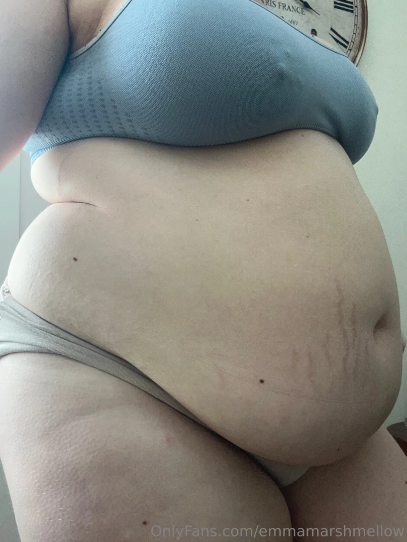 I am so so obsessed with the way my belly hangs nowadays it s getting part 2 