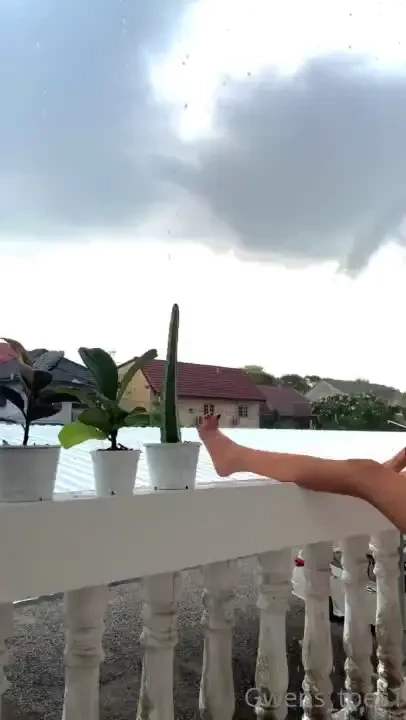 I m glad it s rain today drink every fucking drops through my legs 