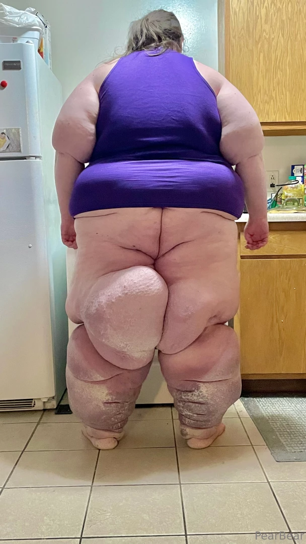 Be honest if you snuck into the kitchen and saw me cookin lookin like part 1 