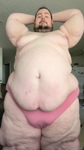 Meeting the monday with my massive man mammaries