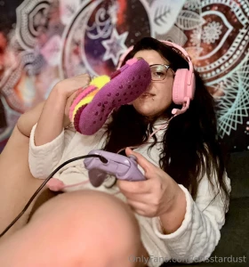 Cause who doesn t love stinky feet