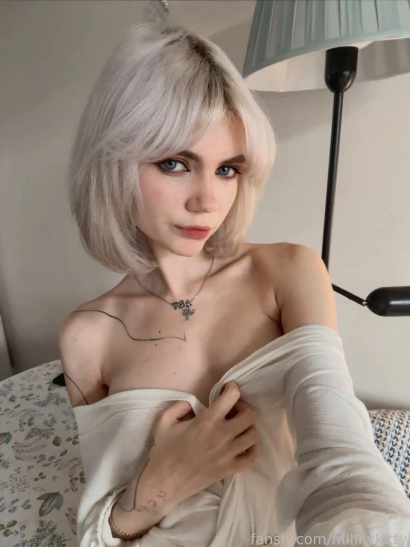 Young petite cute sweet fyp boobs littleboobs hot ass gfe gamergirl part 62 