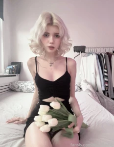 Young petite cute sweet fyp boobs littleboobs hot ass gfe gamergirl part 74