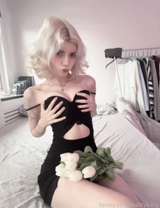 Young petite cute sweet fyp boobs littleboobs hot ass gfe gamergirl part 71