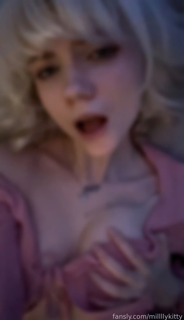 Young petite cute sweet fyp boobs littleboobs hot ass gfe gamergirl part 109 