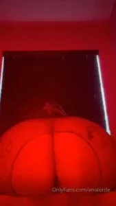 D i s c o u n t e d turned on the red light for you i m grinding my