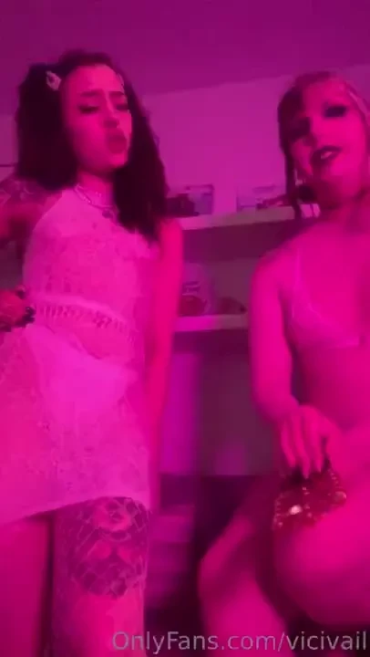 Me and ashleytaylormtf need to humiliate your pathetic little cock 