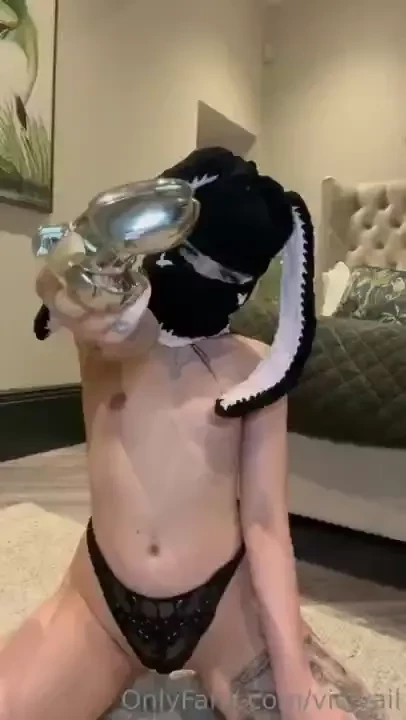 What are your top 5 favourite kinks mine are tease and denial chastity 