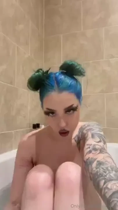 Show me what you re all about 