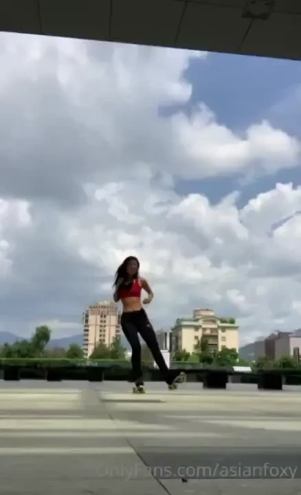 I had a hard day but skating always cheers me up 