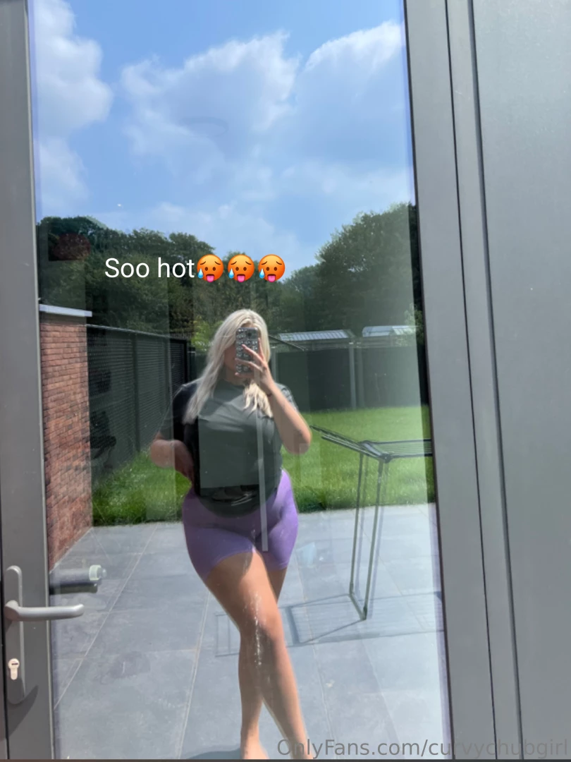 Enjoy my curves today 