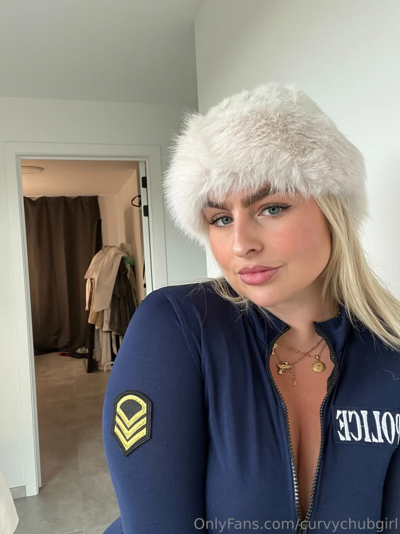 Can i wear this when we re alone 