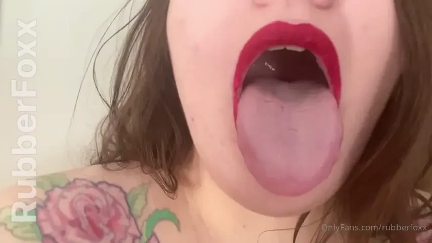 Teaser red lips joi stroke for my lips tongue and teeth https onlyfans 