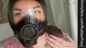 What s your favorite kind of mask gasmask mask rubber fetish http