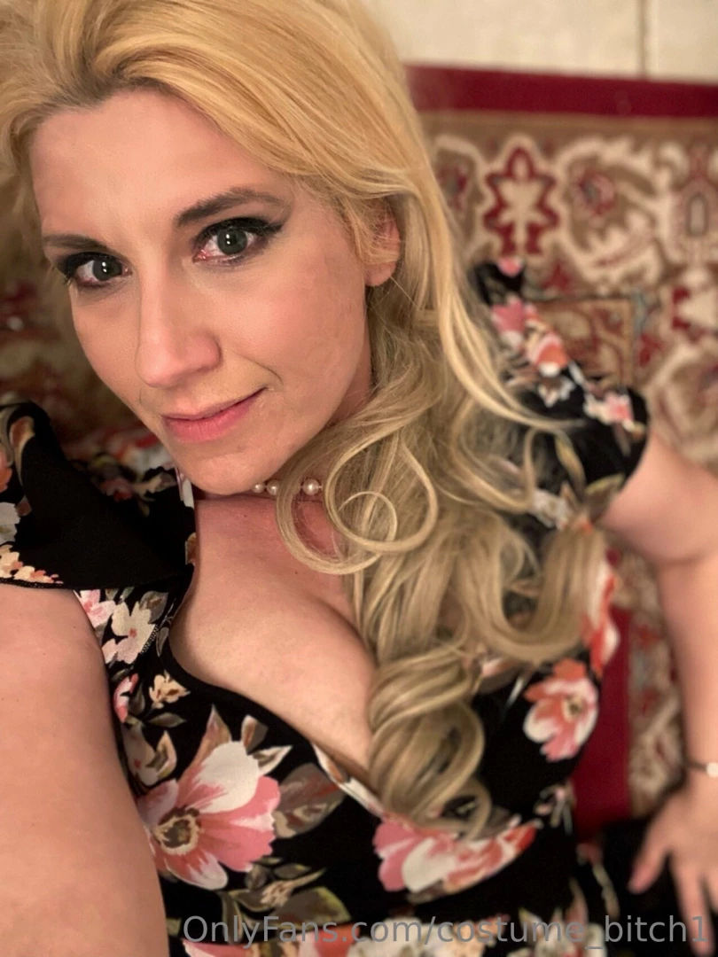 Every girl likes it hard and rough and from behind can you help me 