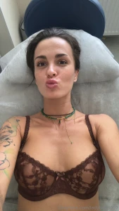 I m in a great mood today i decided to take a selfie for you dm me