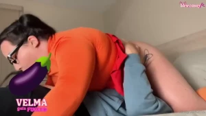Velma gets fucked such a big fat slut watch your favorite fat nerdy