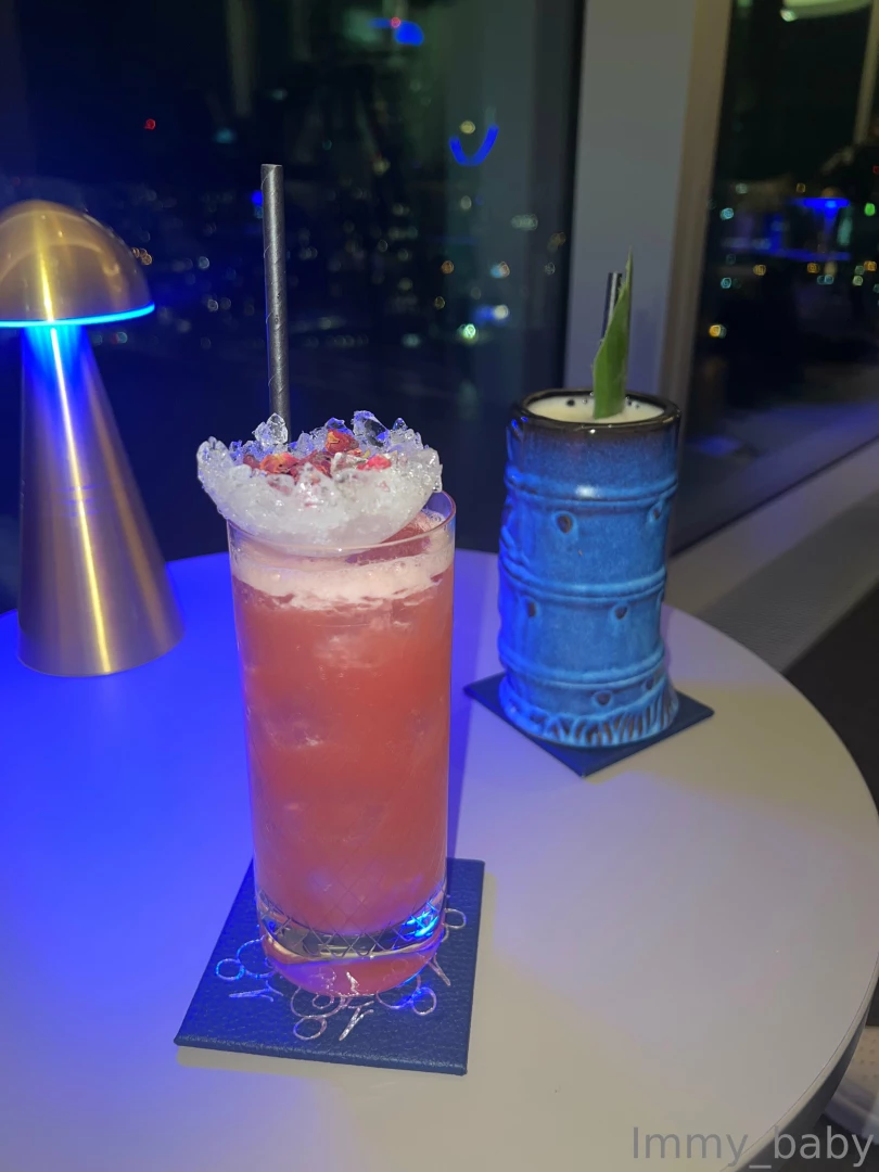 Posty fit ended the night absolutely sloshed which is so rare for me 