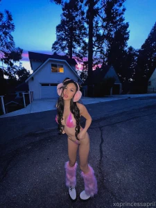 Hey neighbor can i borrow some sugar for my morning coffee