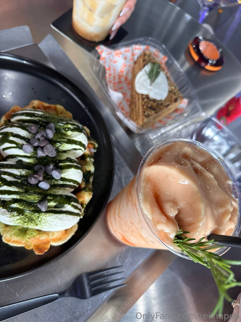 The dream team got to have lunch with my dear friend candii kayn and part 1 