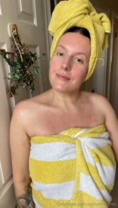 I m off out this evening for dinner with a friend - i ll be here later