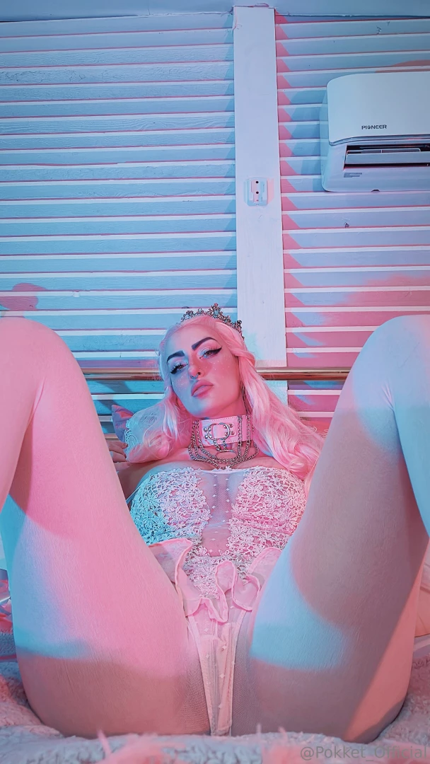 Queen of candy kingdom 