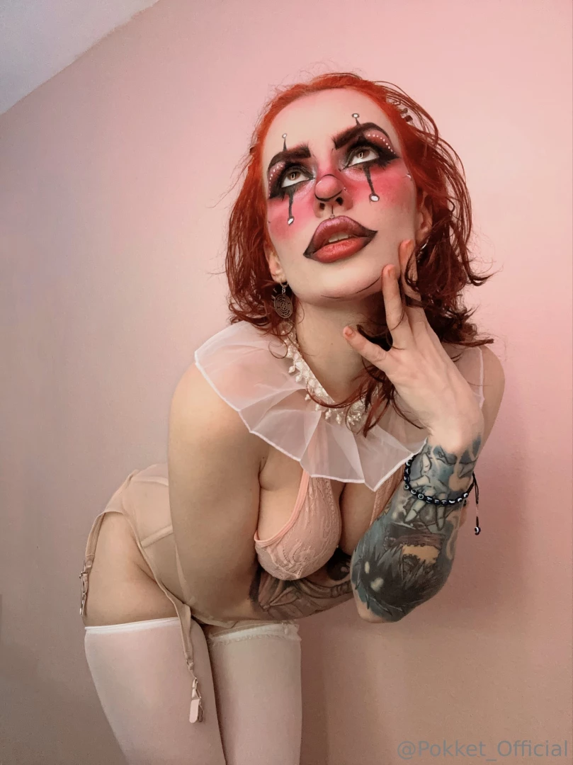 I have a whole huge set in this fit ooh and a video or two i m excited 