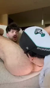 Bro haven t made a rimjob vid in forever i could literally get my ass
