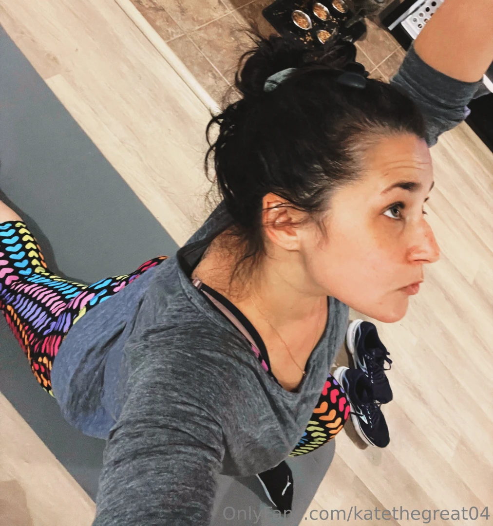 I was gonna live stream my morning workout but since nobody seems to 