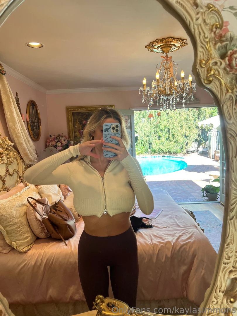 Caption this i dare you 