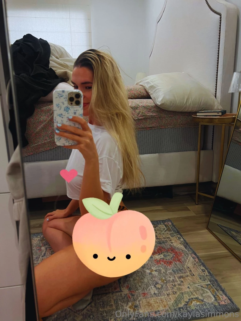 Peaches are in season 